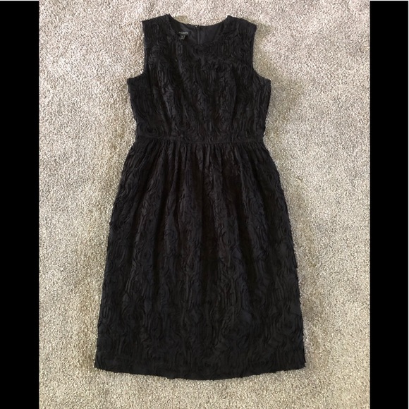 TALBOTS 100%Cotton Dress size 2 Sheath Textured Flowers  black pencil straight - Picture 11 of 14